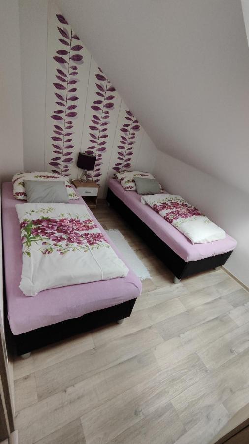 Apartman Cafe U Kordulky Ratiskovice Bagian luar foto