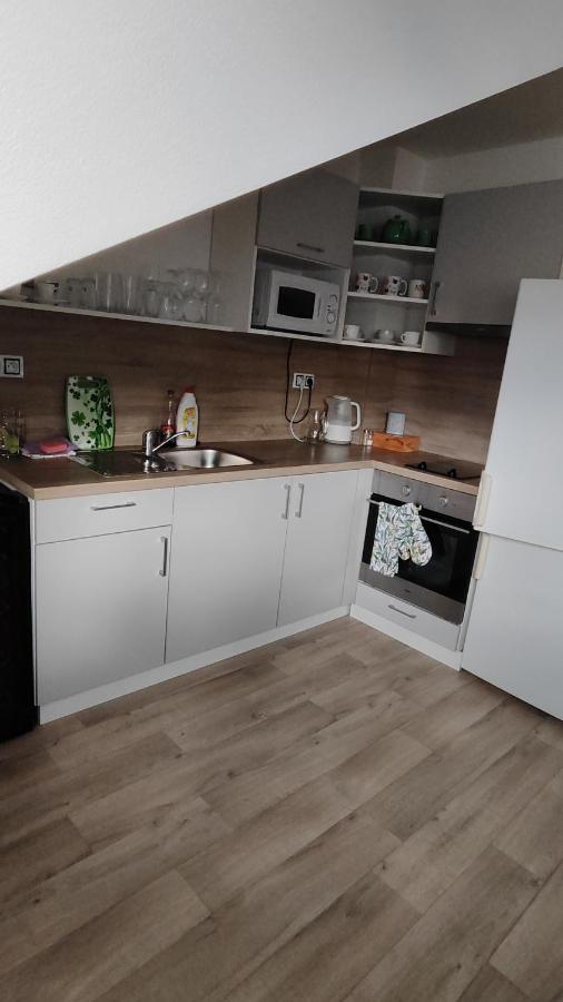 Apartman Cafe U Kordulky Ratiskovice Bagian luar foto
