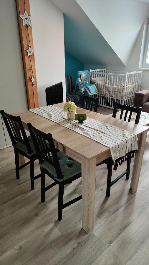 Apartman Cafe U Kordulky Ratiskovice Bagian luar foto