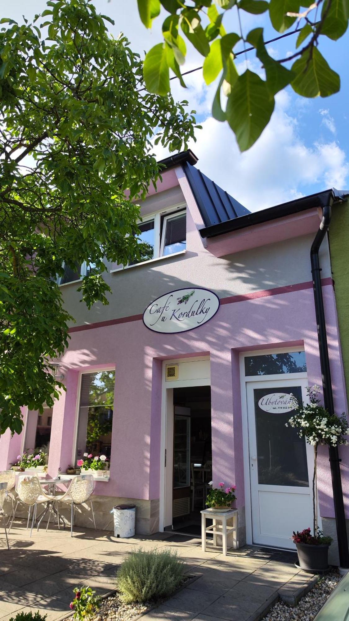 Apartman Cafe U Kordulky Ratiskovice Bagian luar foto